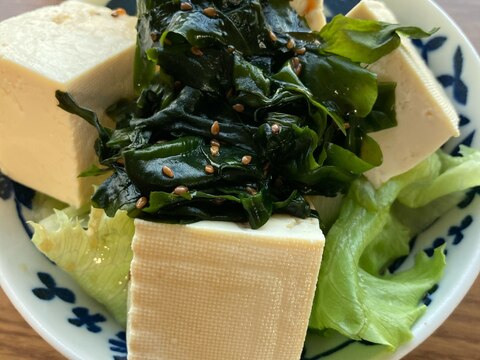 ポン酢でさっぱり♪豆腐サラダ